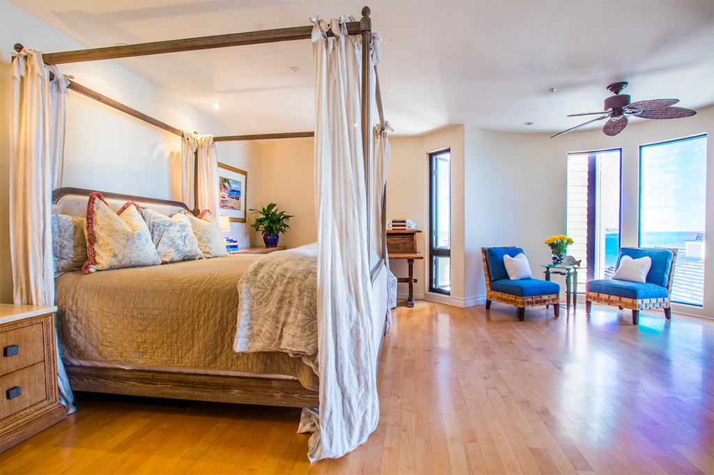 Beach House Treatment Malibu bedroom side view.