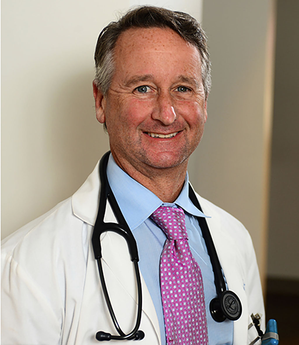 Damon Raskin M.D. Internal Medicine and Additionologist at The Point Malibu Recovery Center.