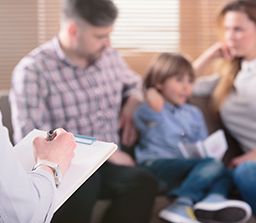 What Are The Benefits of Family Therapy?
